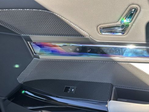 Used 2024 BMW 760i xDrive image 20