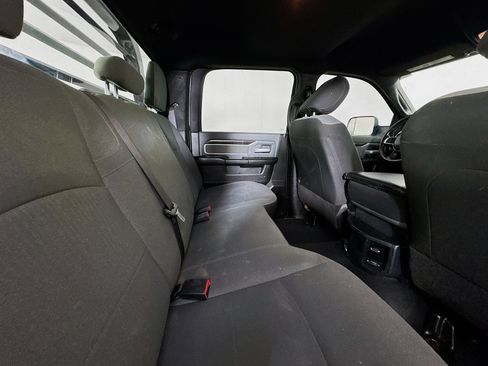 Used 2022 RAM 2500 Big Horn AWD/4WD image 23