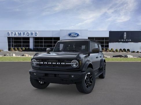New 2026 Ford Bronco Outer Banks AWD/4WD image 2