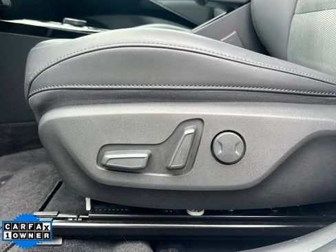Used 2024 Kia Niro Wind w/ Wind Preserve Package FWD image 17