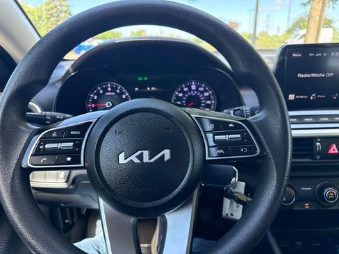 Used 2023 Kia Forte LXS FWD image 21