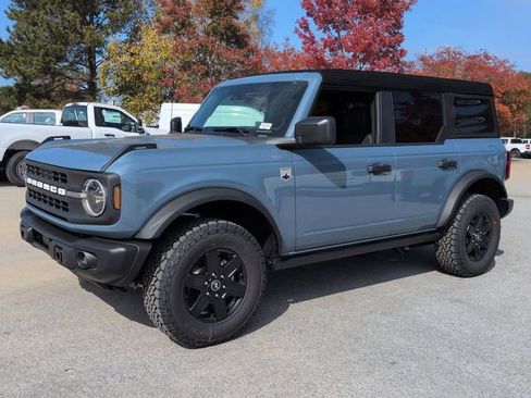 New 2025 Ford Bronco Big Bend w/ Black Diamond Package AWD/4WD image 8