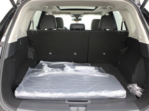 New 2026 Nissan Rogue SV FWD image 29