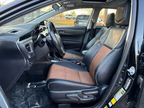 Used 2016 Toyota Corolla L image 9