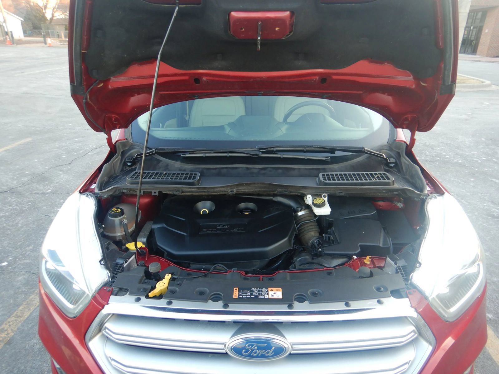 Used 2017 Ford Escape Titanium w/ Equipment Group 301A AWD/4WD image 32