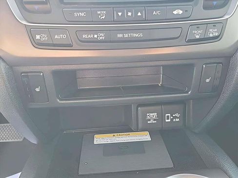 Used 2023 Honda Passport EX-L image 13