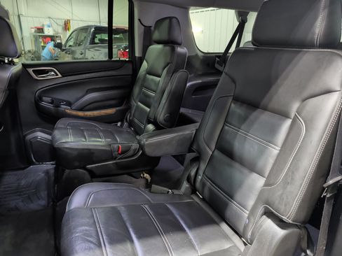 Used 2019 GMC Yukon XL Denali w/ Denali Ultimate Package image 8