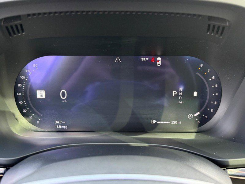 Used 2026 Volvo XC60 B5 Plus AWD/4WD image 21