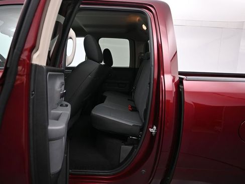 Used 2024 RAM 1500 Classic SLT AWD/4WD image 21