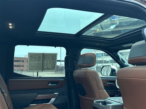 Used 2023 Toyota Tundra 1794 Edition image 15