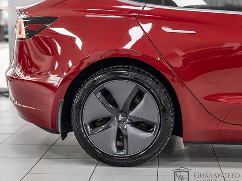 Used 2018 Tesla Model 3 Long Range AWD/4WD image 11