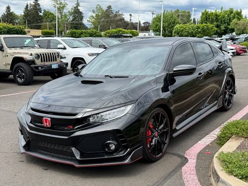 Used 2019 Honda Civic Type R image 4