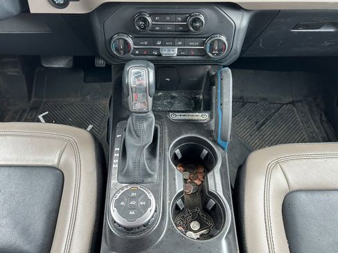 Used 2022 Ford Bronco Wildtrak AWD/4WD image 13