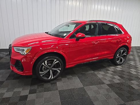 Used 2023 Audi Q3 2.0T Premium Plus AWD/4WD image 6