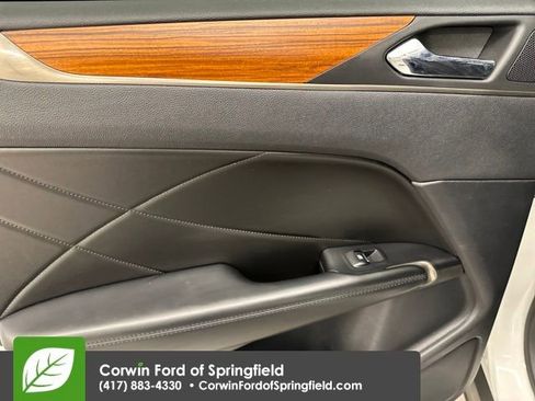 Used 2018 Lincoln MKC Select w/ Select Plus Package image 38