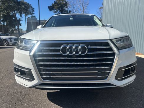 Used 2018 Audi Q7 3.0T Prestige w/ Prestige Package image 2