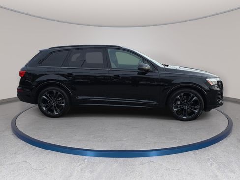 New 2026 Audi Q7 3.0T Premium Plus AWD/4WD image 4