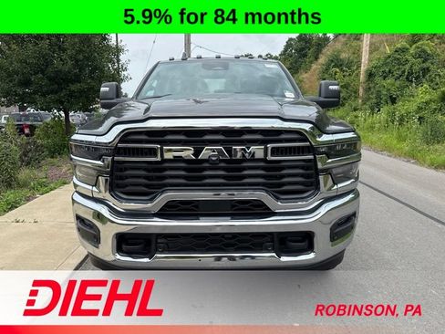 New 2026 RAM 2500 Big Horn AWD/4WD image 2