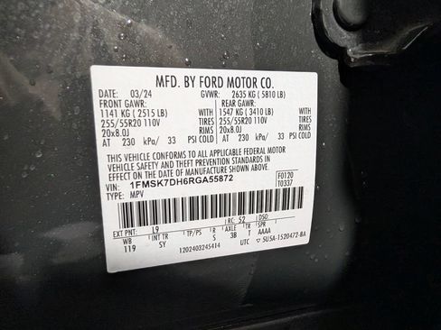 Certified 2024 Ford Explorer XLT w/ Equipment Group 202A RWD image 27