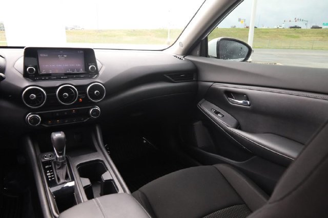 Used 2022 Nissan Sentra S FWD image 25