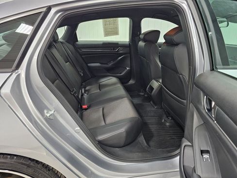 Used 2022 Honda Accord Sport image 6