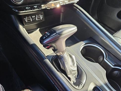 Used 2024 Dodge Durango GT AWD/4WD image 13