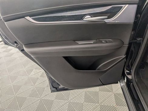 Used 2025 Cadillac XT5 Premium Luxury image 28