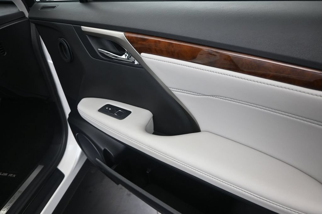New 2026 Lexus RX 350 FWD image 23