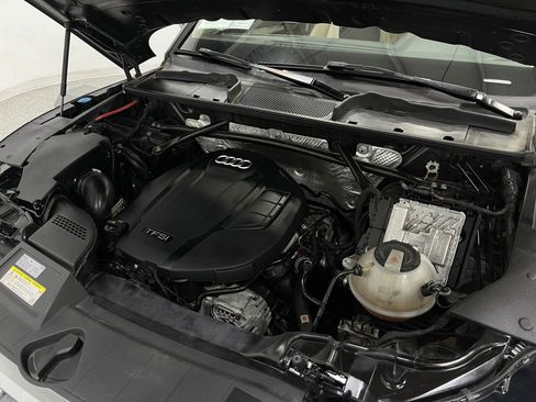 Used 2018 Audi Q5 2.0T Premium w/ Convenience Package image 27