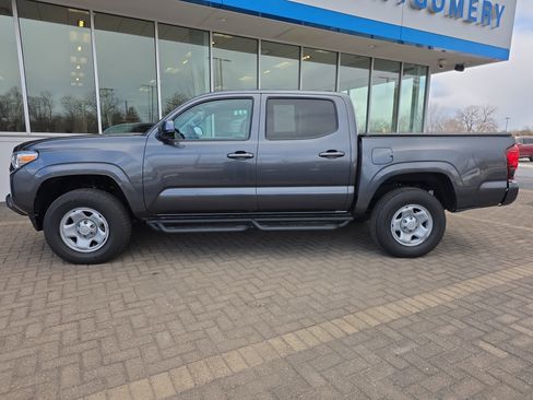 Used 2023 Toyota Tacoma SR image 35