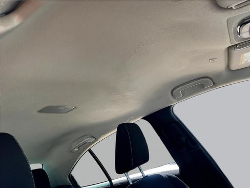 Used 2024 Toyota Corolla LE FWD image 29