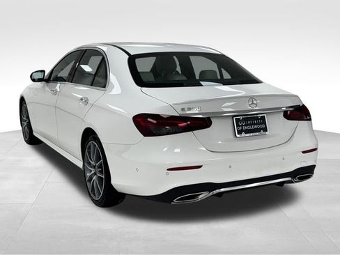 Used 2023 Mercedes-Benz E 350 Sedan image 5