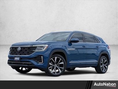 Used 2025 Volkswagen Atlas Cross Sport SEL Premium R-Line