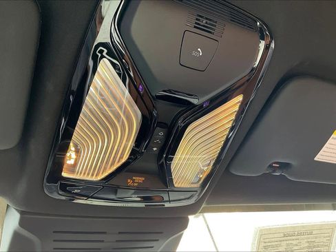 Used 2024 BMW X5 xDrive50e w/ M Sport Package image 39