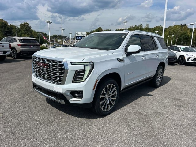 New 2026 GMC Yukon Denali w/ Denali Reserve Package AWD/4WD image 7