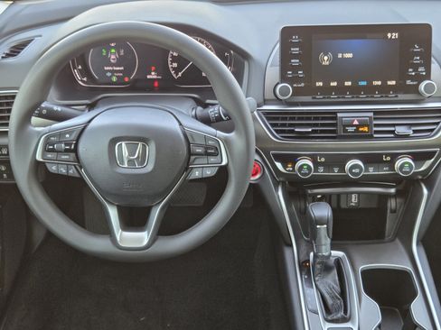 Used 2020 Honda Accord LX image 24