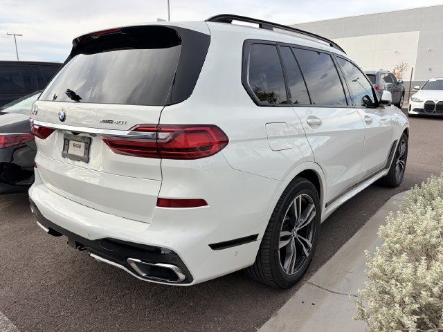 Used 2021 BMW X7 xDrive40i w/ M Sport Package AWD/4WD image 5