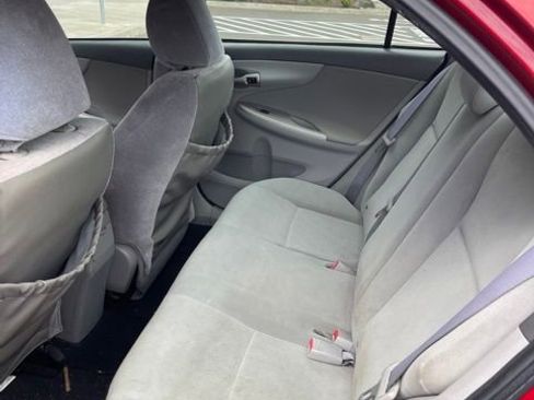 Used 2010 Toyota Corolla LE FWD image 10