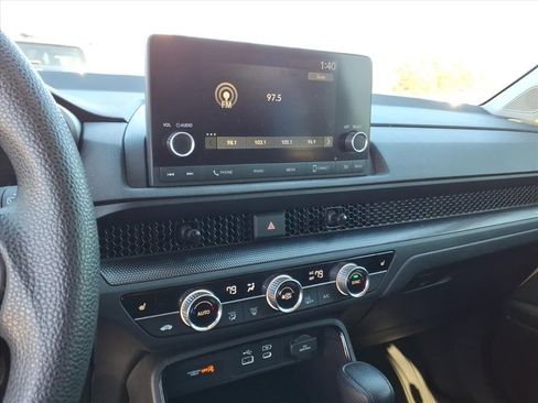 Used 2023 Honda CR-V EX image 12