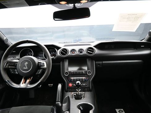 Used 2017 Ford Mustang Shelby GT350 RWD image 12