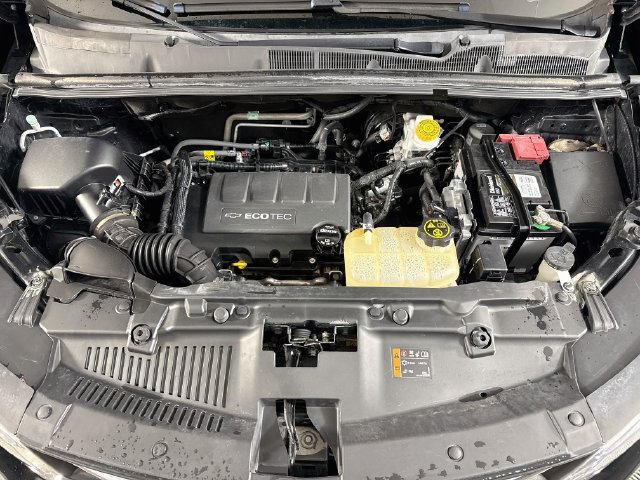 Used 2020 Chevrolet Trax LT FWD image 37
