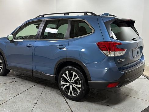 Used 2023 Subaru Forester Limited w/ Popular Package #2 image 7