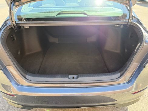 Used 2024 Honda Accord Touring image 27