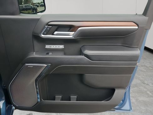 Certified 2024 GMC Sierra 1500 Denali w/ Denali Reserve Package AWD/4WD image 14