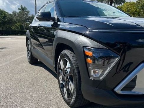 Used 2025 Hyundai Kona SEL image 4