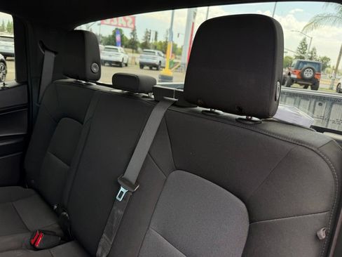 Used 2023 Chevrolet Colorado W/T RWD image 10