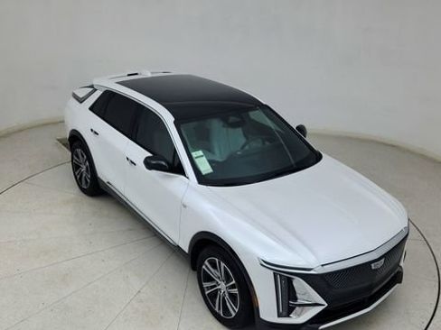 Used 2024 Cadillac Lyriq Luxury image 79