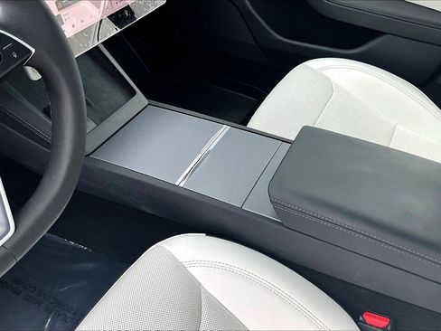 Used 2025 Tesla Model 3 Long Range RWD image 14