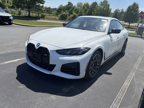 Used 2026 BMW 440i xDrive w/ Premium Package AWD/4WD image 6