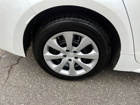 Used 2023 Toyota Corolla LE image 25